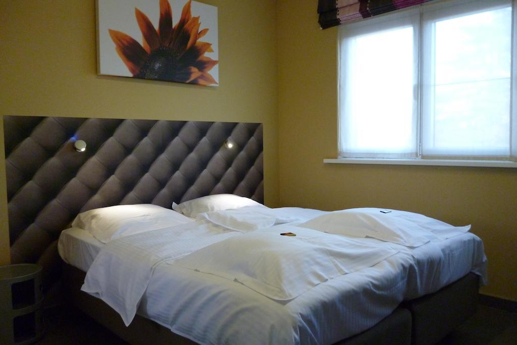 Su'Ro Bed And Breakfast ヘント 部屋 写真