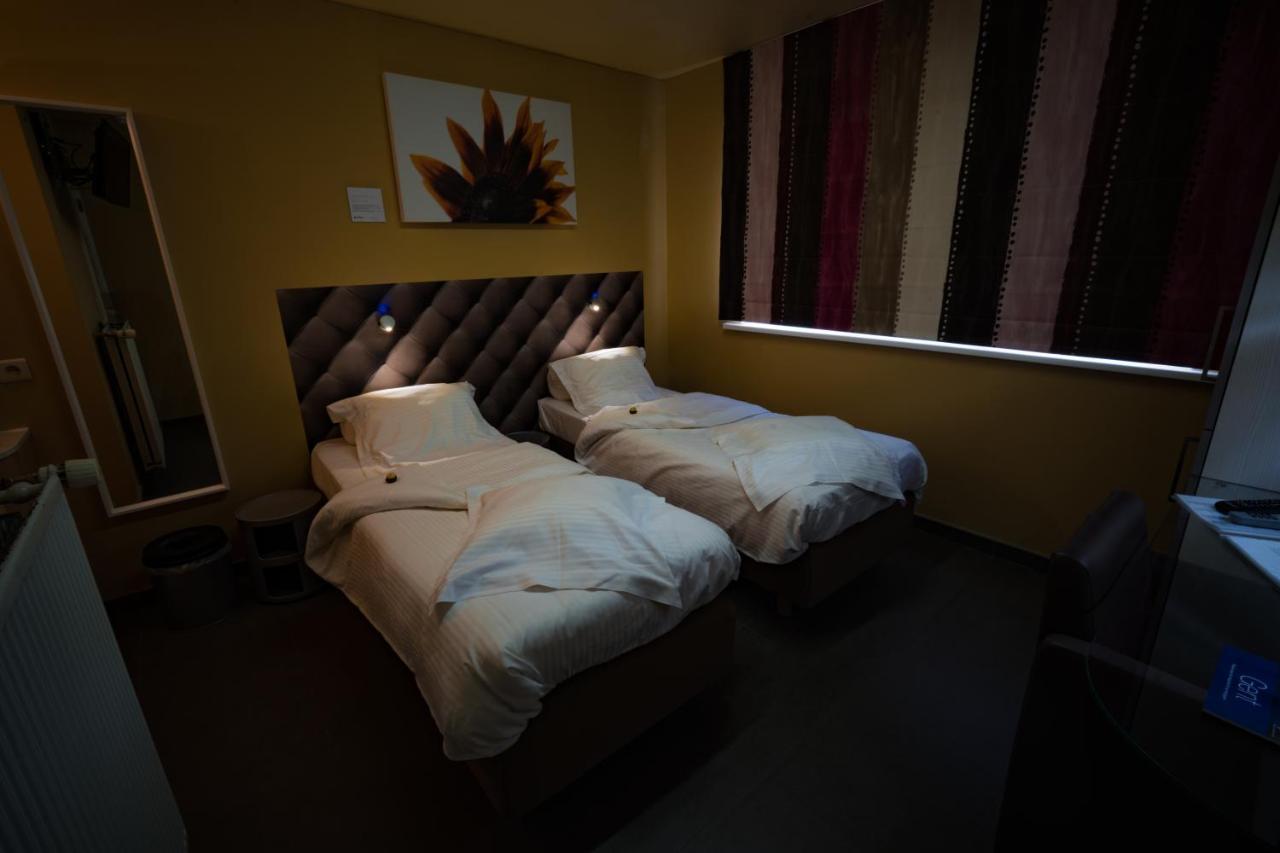 Su'Ro Bed And Breakfast ヘント エクステリア 写真